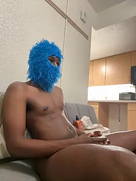 Snapshot of hungdrew9 chatting on November 8, 3:45 pm hungdrew9 online show from November 8, 3:45 pm