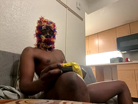 Snapshot of hungdrew9 chatting on November 9, 6:50 pm hungdrew9 online show from November 9, 6:50 pm