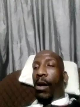 longdickson12345 online show from November 27, 10:23 pm