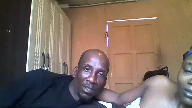 longdickson12345 online show from April 19, 8:02 am