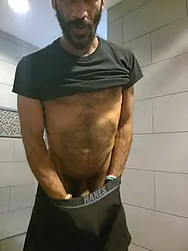 GuyInNY online show from November 19, 2:44 am