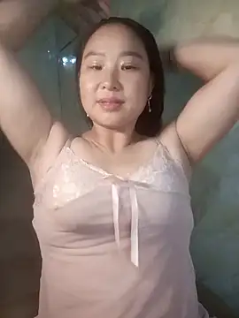 suki-lady online show from October 18, 1:12 pm