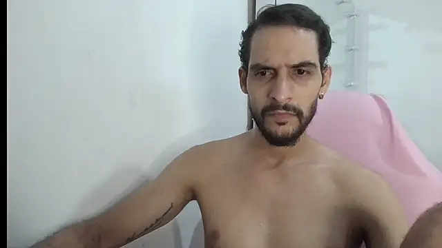 Snapshot of mochakkdj chatting on September 18, 2:35 am mochakkdj online show from September 18, 2:35 am