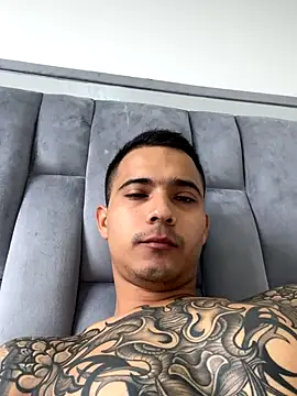 AndrewGmz online show from September 20, 2:40 pm