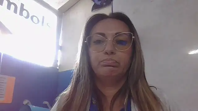 Snapshot of -AngelNova- chatting on November 10, 12:48 pm -AngelNova- online show from November 10, 12:48 pm