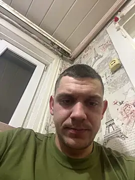 Snapshot of BogdanNegoda chatting on February 20, 5:57 pm BogdanNegoda online show from February 20, 5:57 pm