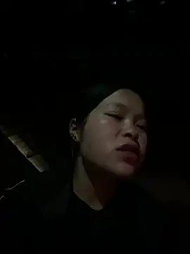 O o UwU o O online show from February 8, 4:16 am