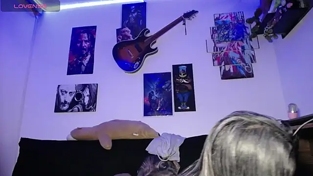 moonligth18 online show from November 3, 11:48 pm