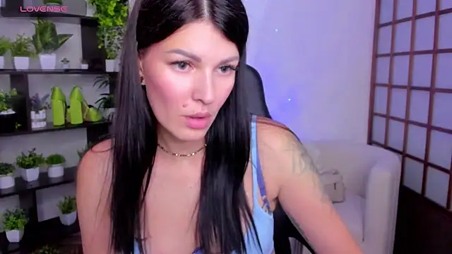 O1d Lady online show from September 19, 8:27 am