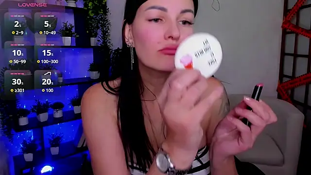 O1d Lady online show from November 7, 8:36 am