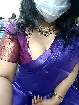 Snapshot of tamilmaha12 chatting on November 28, 5:26 pm tamilmaha12 online show from November 28, 5:26 pm