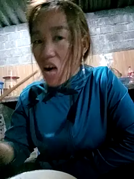 Snapshot of bing-bing88 chatting on November 25, 10:59 am bing-bing88 online show from November 25, 10:59 am