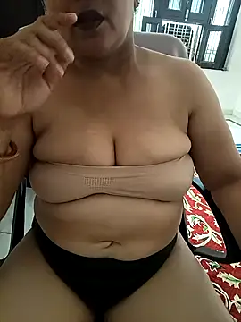 Snapshot of angel_ridhi chatting on September 23, 5:43 am angel ridhi online show from September 23, 5:43 am