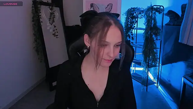 Snapshot of JenniferKiim chatting on October 27, 10:30 am JenniferKiim online show from October 27, 10:30 am