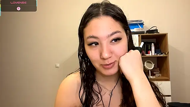 Sakuravice online show from October 20, 12:05 pm