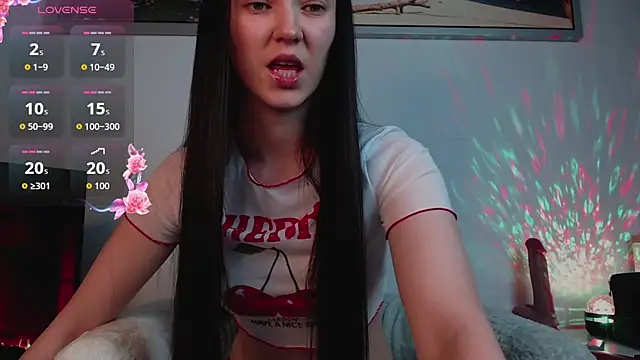 Veliora online show from November 16, 4:45 pm