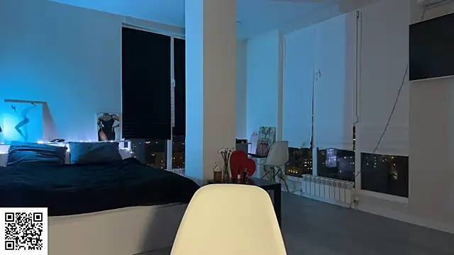 Snapshot of ElysiaXo chatting on December 5, 5:20 pm ElysiaXo online show from December 5, 5:20 pm