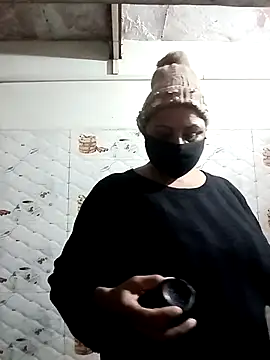 Snapshot of Rakhi_sawant143 chatting on December 14, 4:01 pm Rakhi sawant143 online show from December 14, 4:01 pm