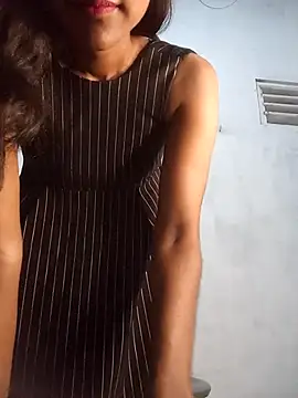 Snapshot of venuki_ihalagamage chatting on March 3, 4:46 pm venuki ihalagamage online show from March 3, 4:46 pm