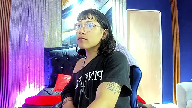 christina vamp1 online show from October 5, 1:53 pm