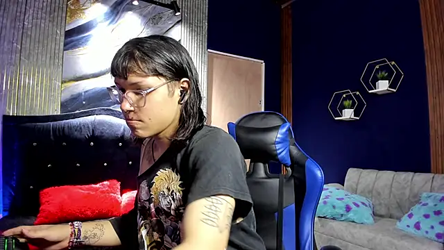 christina vamp1 online show from October 30, 7:47 pm