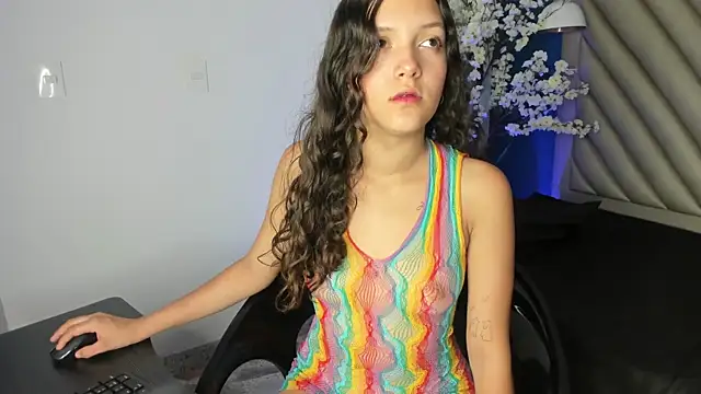 Snapshot of IsabelaSantorini chatting on October 20, 7:03 pm IsabelaSantorini online show from October 20, 7:03 pm