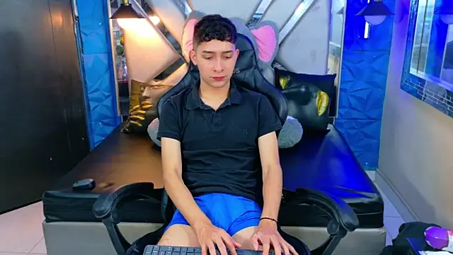 Snapshot of Kygo_Williams chatting on October 6, 1:52 pm Kygo Williams online show from October 6, 1:52 pm