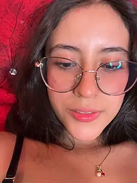 Snapshot of Juanita-Diaz chatting on September 18, 8:33 pm Juanita-Diaz online show from September 18, 8:33 pm