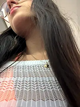 Snapshot of Juanita-Diaz chatting on October 17, 8:33 pm Juanita-Diaz online show from October 17, 8:33 pm