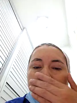 casandra0925 online show from September 8, 4:28 pm