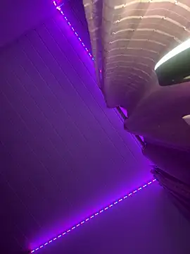 luluzinhax online show from April 7, 2:34 am