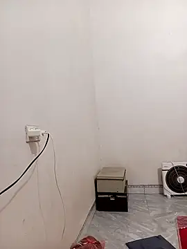 Snapshot of sumy-00 chatting on November 5, 1:22 pm sumy-00 online show from November 5, 1:22 pm