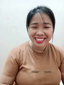 Snapshot of sumy-00 chatting on December 4, 6:23 am sumy-00 online show from December 4, 6:23 am