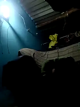 Snapshot of Hot-honi chatting on October 31, 12:06 pm Hot-honi online show from October 31, 12:06 pm