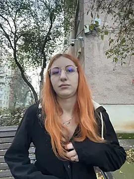 DaddysLittleSlutfox online show from November 12, 2:28 pm