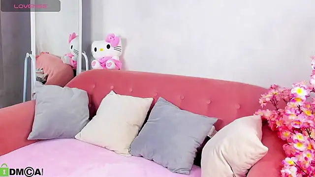 Lynn Martin online show from October 7, 1:03 am