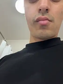 Merousexy282828 online show from April 30, 4:46 pm