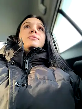 Snapshot of VendiMur chatting on October 26, 3:12 am VendiMur online show from October 26, 3:12 am