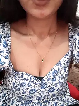 Snapshot of siya_rani67 chatting on December 22, 6:16 pm siya rani67 online show from December 22, 6:16 pm