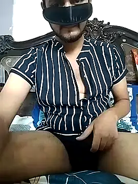 Snapshot of 7incpink chatting on October 14, 6:14 am 7incpink online show from October 14, 6:14 am