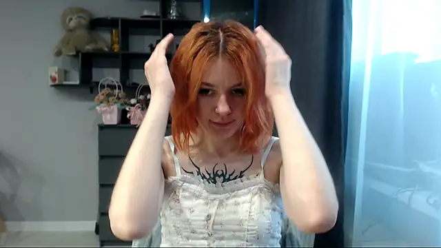 Snapshot of __Elina__ chatting on September 24, 3:54 am Elina online show from September 24, 3:54 am