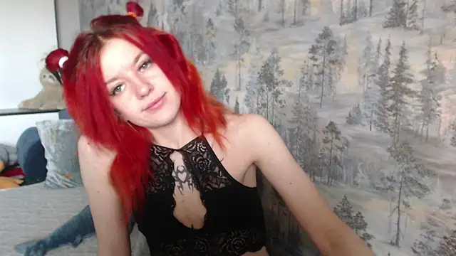 Snapshot of __Elina__ chatting on October 19, 4:24 am Elina online show from October 19, 4:24 am