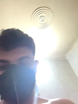 Snapshot of playboyxxx1905 chatting on October 29, 8:16 am playboyxxx1905 online show from October 29, 8:16 am