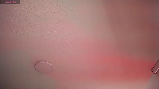 Snapshot of _Charlotte_Collins_ chatting on November 12, 2:28 pm Charlotte Collins online show from November 12, 2:28 pm