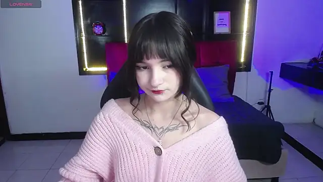 Snapshot of _Charlotte_Collins_ chatting on February 26, 2:38 pm Charlotte Collins online show from February 26, 2:38 pm