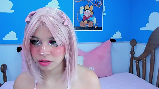 miss  evolet online show from October 6, 11:07 am