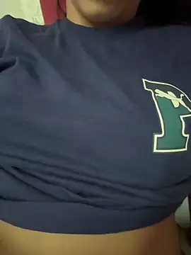 lulizoee online show from March 9, 6:56 pm