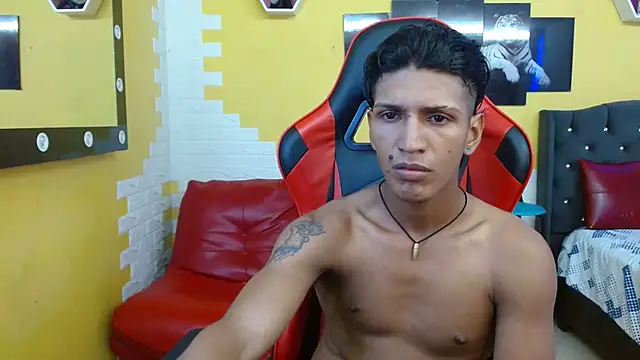 bull cam online show from September 14, 6:40 pm