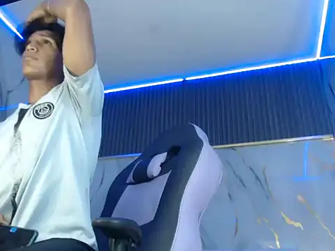 bull cam online show from September 16, 6:53 pm