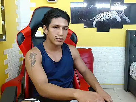 bull cam online show from December 3, 1:35 am